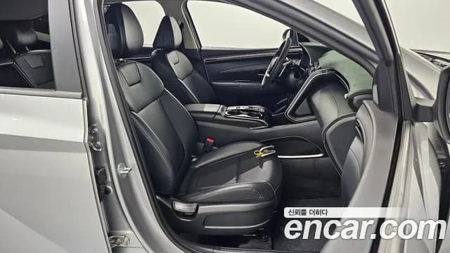 2021 Hyundai Tucson (NX4) Gasoline 1.6 Turbo 2WD Sold VIN KMHJB81BGMU043818 – interior seats 2021 Hyundai Tucson (NX4) Gasoline 1.6 Turbo 2WD Sold VIN KMHJB81BGMU043818 – interior seats
