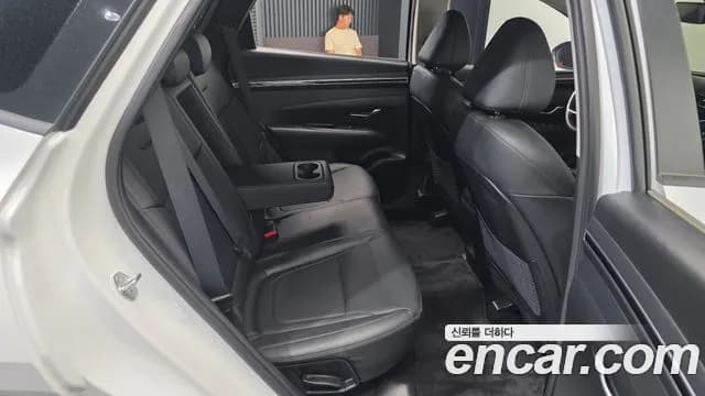 2023 Hyundai Tucson (NX4) Gasoline 1.6 Turbo 2WD Sold VIN KMHJB81BGPU296218 – trunk area 2023 Hyundai Tucson (NX4) Gasoline 1.6 Turbo 2WD Sold VIN KMHJB81BGPU296218 – trunk area