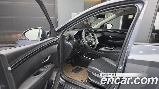 2023 Hyundai Tucson (NX4) Diesel 2.0 2WD Sold VIN KMHJB81CBPU176998 – interior seats 2023 Hyundai Tucson (NX4) Diesel 2.0 2WD Sold VIN KMHJB81CBPU176998 – interior seats
