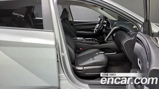 2023 Hyundai Tucson (NX4) Diesel 2.0 2WD Sold VIN KMHJB81CBPU223610 – interior seats 2023 Hyundai Tucson (NX4) Diesel 2.0 2WD Sold VIN KMHJB81CBPU223610 – interior seats