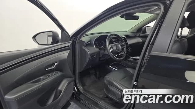 2023 Hyundai Tucson (NX4) Diesel 2.0 4WD Sold VIN KMHJB81CDPU210106 – interior seats 2023 Hyundai Tucson (NX4) Diesel 2.0 4WD Sold VIN KMHJB81CDPU210106 – interior seats