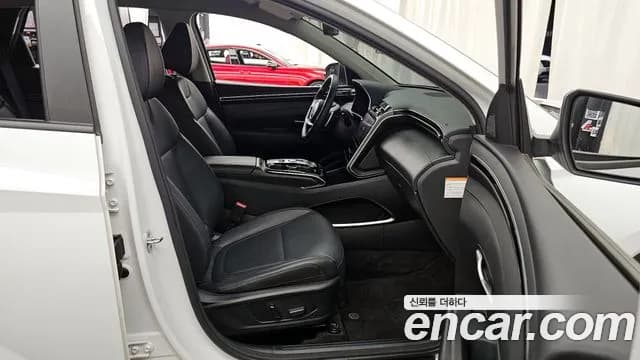 2022 Hyundai Tucson Hybrid (NX4) Premium 2WD Sold VIN KMHJC811BNU069620 – interior seats 2022 Hyundai Tucson Hybrid (NX4) Premium 2WD Sold VIN KMHJC811BNU069620 – interior seats