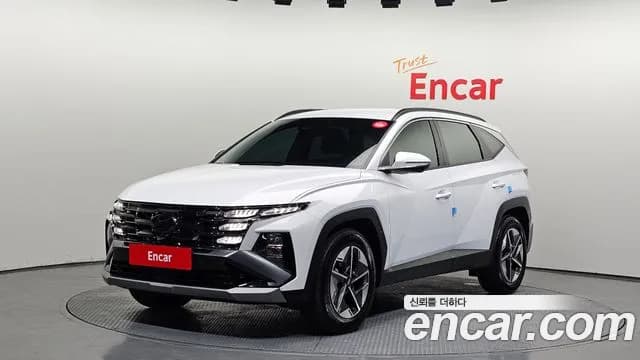 2025 Hyundai The New Tucson Hybrid (NX4) HEV 1.6 4WD Sold VIN KMHJC811DSU346646 – interior seats 2025 Hyundai The New Tucson Hybrid (NX4) HEV 1.6 4WD Sold VIN KMHJC811DSU346646 – interior seats