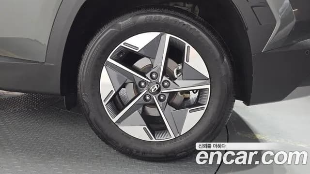 2024 Hyundai The New Tucson (NX4) Gasoline 1.6 Turbo 2WD Sold VIN KMHJC81BGRU326741 – exterior detail 2024 Hyundai The New Tucson (NX4) Gasoline 1.6 Turbo 2WD Sold VIN KMHJC81BGRU326741 – exterior detail