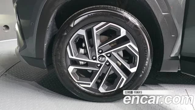 2024 Hyundai The New Tucson (NX4) Gasoline 1.6 Turbo 2WD Sold VIN KMHJC81BGRU327581 – exterior detail 2024 Hyundai The New Tucson (NX4) Gasoline 1.6 Turbo 2WD Sold VIN KMHJC81BGRU327581 – exterior detail