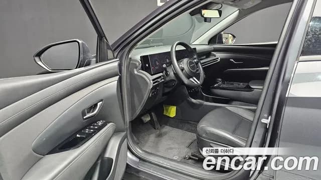 2025 Hyundai The New Tucson (NX4) Gasoline 1.6 Turbo 2WD Sold VIN KMHJC81BGSU398632 – undercarriage 2025 Hyundai The New Tucson (NX4) Gasoline 1.6 Turbo 2WD Sold VIN KMHJC81BGSU398632 – undercarriage