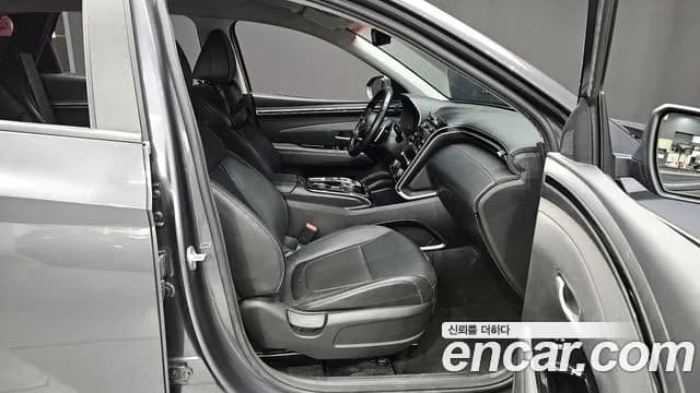 2022 Hyundai Tucson (NX4) Diesel 2.0 2WD Sold VIN KMHJC81CBNU127624 – trunk area 2022 Hyundai Tucson (NX4) Diesel 2.0 2WD Sold VIN KMHJC81CBNU127624 – trunk area