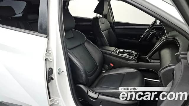 2023 Hyundai Tucson (NX4) Diesel 2.0 2WD Sold VIN KMHJC81CBPU253334 – interior seats 2023 Hyundai Tucson (NX4) Diesel 2.0 2WD Sold VIN KMHJC81CBPU253334 – interior seats