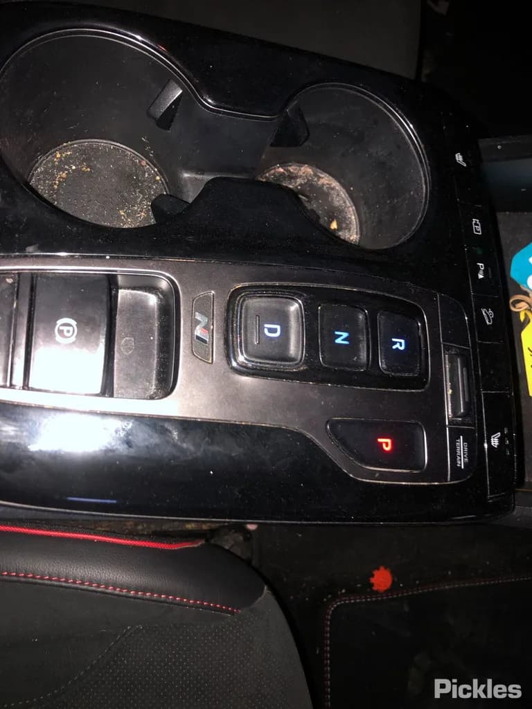 null Used VIN KMHJC81CSNU177760 – undercarriage null Used VIN KMHJC81CSNU177760 – undercarriage