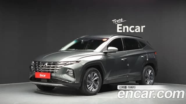 2021 Hyundai Tucson Hybrid (NX4) Inspiration 2WD Sold VIN KMHJE811BMU002779 – interior seats 2021 Hyundai Tucson Hybrid (NX4) Inspiration 2WD Sold VIN KMHJE811BMU002779 – interior seats