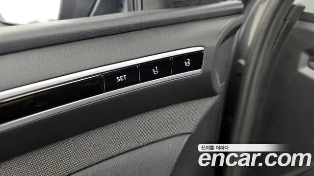 2021 Hyundai Tucson Hybrid (NX4) Inspiration 2WD Sold VIN KMHJE811BMU008925 – interior seats 2021 Hyundai Tucson Hybrid (NX4) Inspiration 2WD Sold VIN KMHJE811BMU008925 – interior seats
