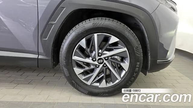 2021 Hyundai Tucson Hybrid (NX4) Inspiration 2WD Sold VIN KMHJE811BMU008925 – exterior detail 2021 Hyundai Tucson Hybrid (NX4) Inspiration 2WD Sold VIN KMHJE811BMU008925 – exterior detail
