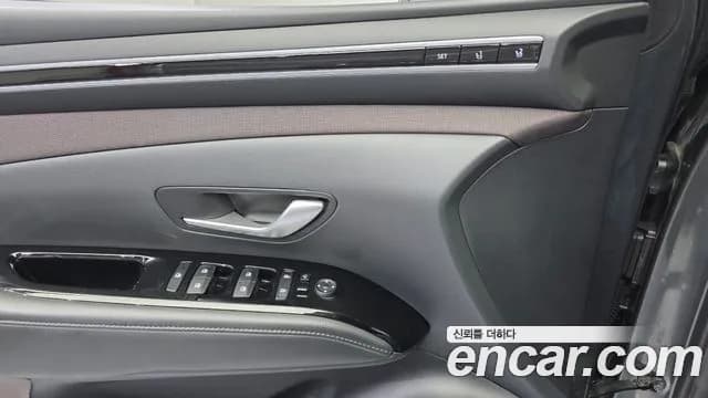 2022 Hyundai Tucson Hybrid (NX4) Inspiration 2WD Sold VIN KMHJE811BNU042391 – interior seats 2022 Hyundai Tucson Hybrid (NX4) Inspiration 2WD Sold VIN KMHJE811BNU042391 – interior seats