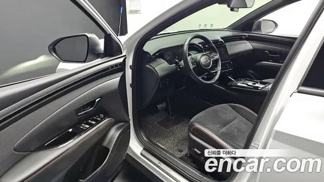 2022 Hyundai Tucson Hybrid (NX4) N Line 2WD Sold VIN KMHJE811BNU052192 – trunk area 2022 Hyundai Tucson Hybrid (NX4) N Line 2WD Sold VIN KMHJE811BNU052192 – trunk area