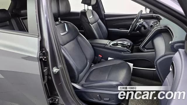 2022 Hyundai Tucson Hybrid (NX4) Inspiration 2WD Sold VIN KMHJE811BNU053107 – interior seats 2022 Hyundai Tucson Hybrid (NX4) Inspiration 2WD Sold VIN KMHJE811BNU053107 – interior seats