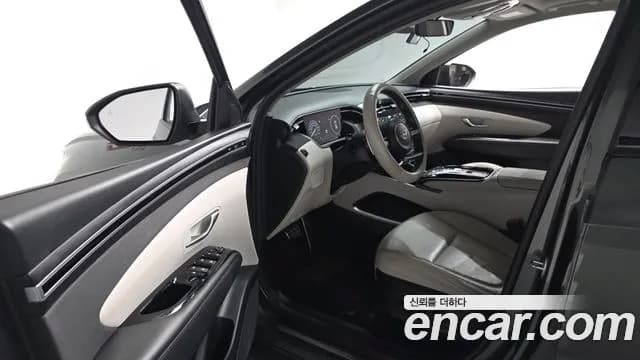 2022 Hyundai Tucson Hybrid (NX4) Inspiration 2WD Sold VIN KMHJE811BNU066664 – trunk area 2022 Hyundai Tucson Hybrid (NX4) Inspiration 2WD Sold VIN KMHJE811BNU066664 – trunk area