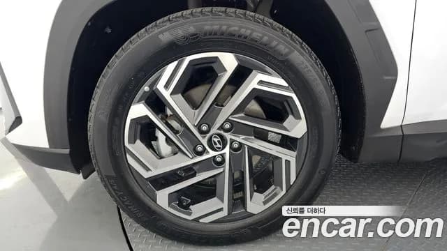 2024 Hyundai The New Tucson Hybrid (NX4) HEV 1.6 2WD Sold VIN KMHJE811BRU216901 – side profile 2024 Hyundai The New Tucson Hybrid (NX4) HEV 1.6 2WD Sold VIN KMHJE811BRU216901 – side profile