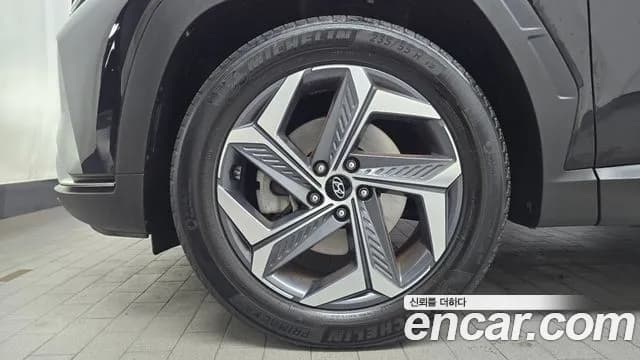 2021 Hyundai Tucson (NX4) Gasoline 1.6 Turbo 2WD Sold VIN KMHJE81BGMU016537 – exterior detail 2021 Hyundai Tucson (NX4) Gasoline 1.6 Turbo 2WD Sold VIN KMHJE81BGMU016537 – exterior detail