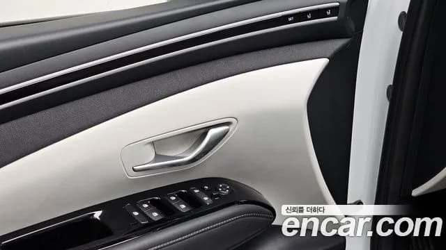 2021 Hyundai Tucson (NX4) Gasoline 1.6 Turbo 2WD Sold VIN KMHJE81BGMU068950 – exterior detail 2021 Hyundai Tucson (NX4) Gasoline 1.6 Turbo 2WD Sold VIN KMHJE81BGMU068950 – exterior detail