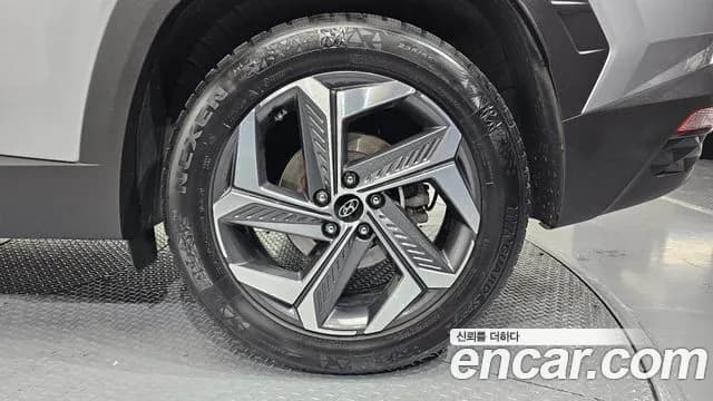 2021 Hyundai Tucson (NX4) Gasoline 1.6 Turbo 2WD Sold VIN KMHJE81BGMU071568 – exterior detail 2021 Hyundai Tucson (NX4) Gasoline 1.6 Turbo 2WD Sold VIN KMHJE81BGMU071568 – exterior detail
