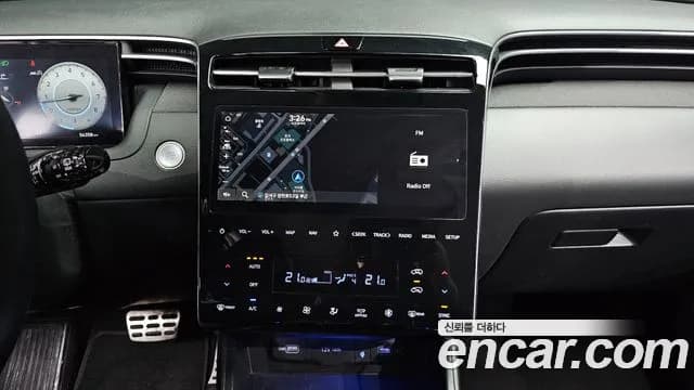 2022 Hyundai Tucson (NX4) Gasoline 1.6 Turbo 2WD Sold VIN KMHJE81BGNU117165 – engine bay 2022 Hyundai Tucson (NX4) Gasoline 1.6 Turbo 2WD Sold VIN KMHJE81BGNU117165 – engine bay