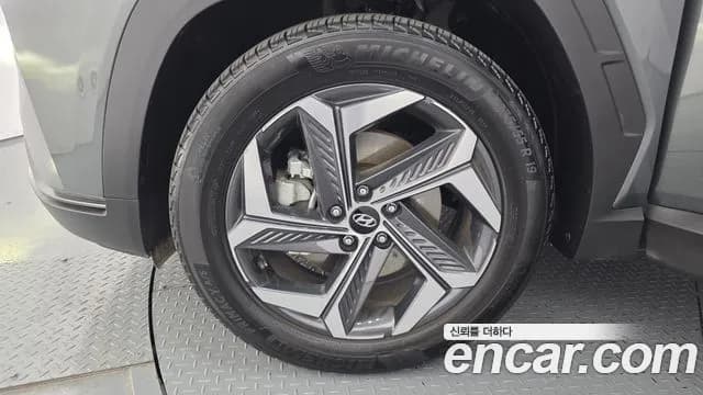 2023 Hyundai Tucson (NX4) Gasoline 1.6 Turbo 2WD Sold VIN KMHJE81BGPU238895 – front exterior 2023 Hyundai Tucson (NX4) Gasoline 1.6 Turbo 2WD Sold VIN KMHJE81BGPU238895 – front exterior