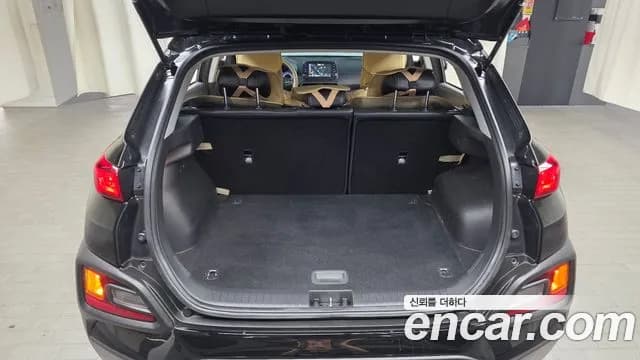 2020 Hyundai Kona Diesel 1.6 2WD Sold VIN KMHK1817GLU600577 – exterior detail 2020 Hyundai Kona Diesel 1.6 2WD Sold VIN KMHK1817GLU600577 – exterior detail