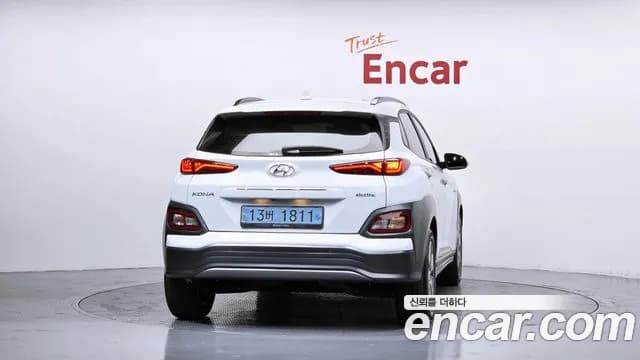 2020 Hyundai Kona Electric Modren Sold VIN KMHK281GFLU067728 – rear exterior 2020 Hyundai Kona Electric Modren Sold VIN KMHK281GFLU067728 – rear exterior