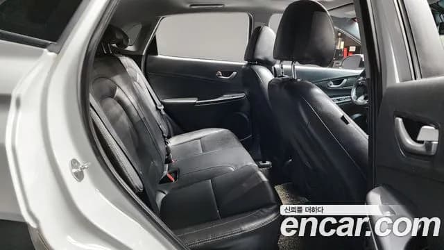 2018 Hyundai Kona Diesel 1.6 2WD Sold VIN KMHK3816GJU217934 – interior seats 2018 Hyundai Kona Diesel 1.6 2WD Sold VIN KMHK3816GJU217934 – interior seats