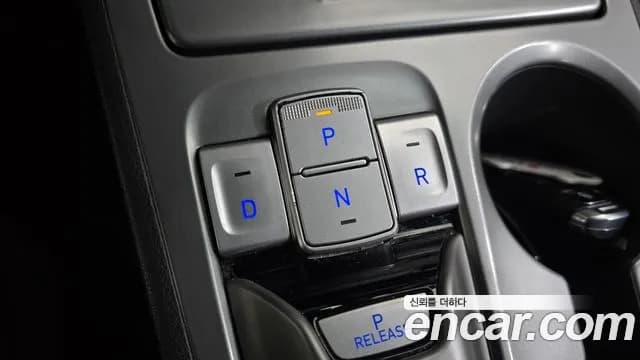 2019 Hyundai Kona Electric Premium Sold VIN KMHK381GFKU053884 – side profile 2019 Hyundai Kona Electric Premium Sold VIN KMHK381GFKU053884 – side profile