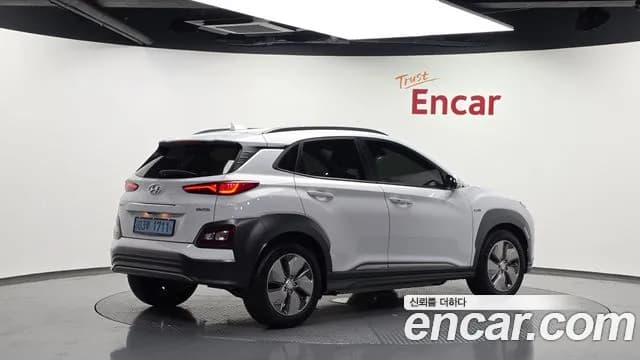 2019 Hyundai Kona Electric Premium Sold VIN KMHK381HFKU010514 – interior seats 2019 Hyundai Kona Electric Premium Sold VIN KMHK381HFKU010514 – interior seats