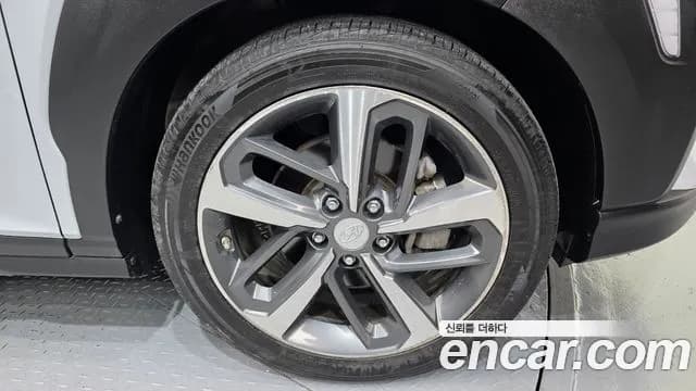 2018 Hyundai Kona 1.6 Turbo 2WD Sold VIN KMHK4815GJU096741 – undercarriage 2018 Hyundai Kona 1.6 Turbo 2WD Sold VIN KMHK4815GJU096741 – undercarriage