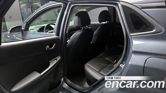 2020 Hyundai Kona 1.6 Turbo 2WD Sold VIN KMHK4815GLU445810 – trunk area 2020 Hyundai Kona 1.6 Turbo 2WD Sold VIN KMHK4815GLU445810 – trunk area