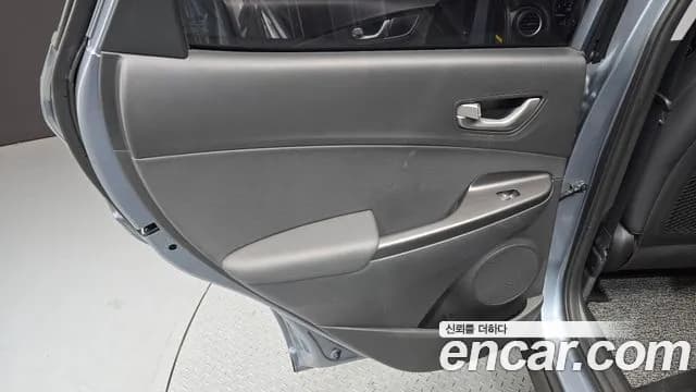 2020 Hyundai Kona 1.6 Turbo 2WD Sold VIN KMHK4815GLU608458 – undercarriage 2020 Hyundai Kona 1.6 Turbo 2WD Sold VIN KMHK4815GLU608458 – undercarriage