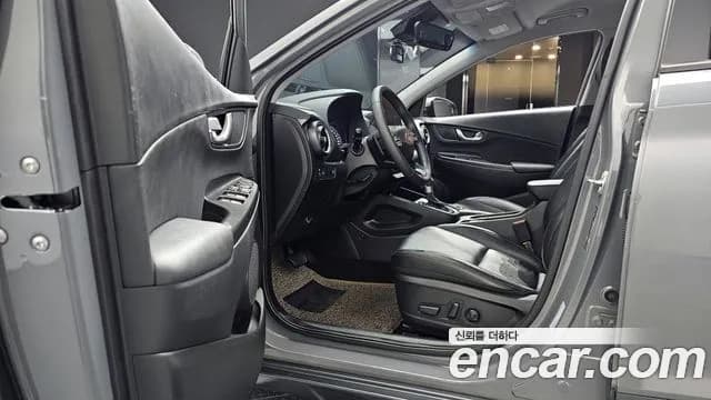 2021 Hyundai The New Kona Gasoline 1.6 Turbo 2WD Sold VIN KMHK5813GMU693514 – rear exterior 2021 Hyundai The New Kona Gasoline 1.6 Turbo 2WD Sold VIN KMHK5813GMU693514 – rear exterior