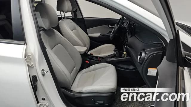 2021 Hyundai The New Kona Hybrid Inspiration Sold VIN KMHK581EGMU072396 – interior seats 2021 Hyundai The New Kona Hybrid Inspiration Sold VIN KMHK581EGMU072396 – interior seats