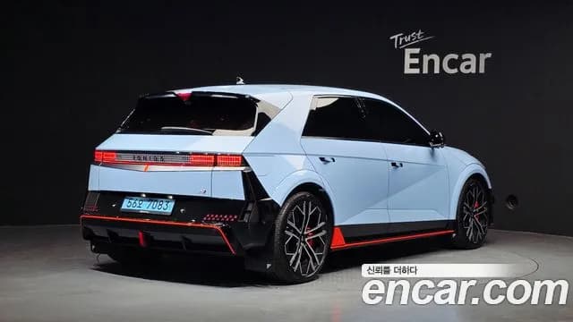 2025 Hyundai Ioniq 5 N Sold VIN KMHKN818PSU008778 – interior seats 2025 Hyundai Ioniq 5 N Sold VIN KMHKN818PSU008778 – interior seats