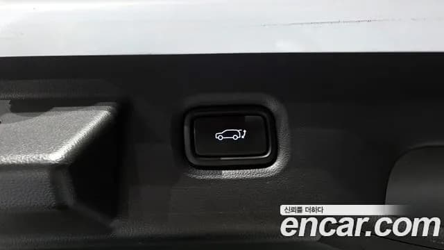 2022 Hyundai Ioniq 5 Long range Sold VIN KMHKN81AFNU010565 – exterior detail 2022 Hyundai Ioniq 5 Long range Sold VIN KMHKN81AFNU010565 – exterior detail