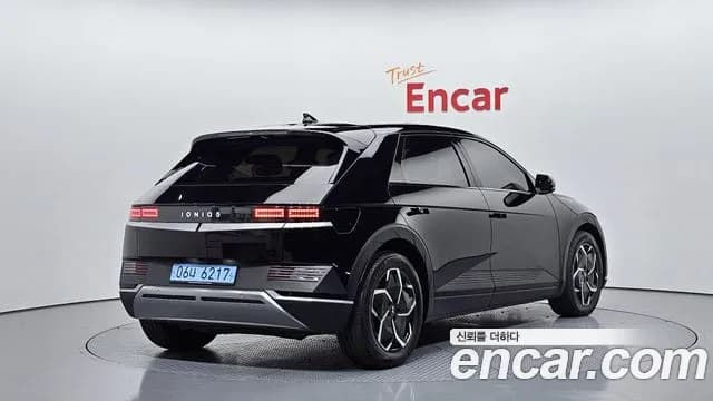 2022 Hyundai Ioniq 5 Long range Sold VIN KMHKN81AFNU043019 – exterior detail 2022 Hyundai Ioniq 5 Long range Sold VIN KMHKN81AFNU043019 – exterior detail