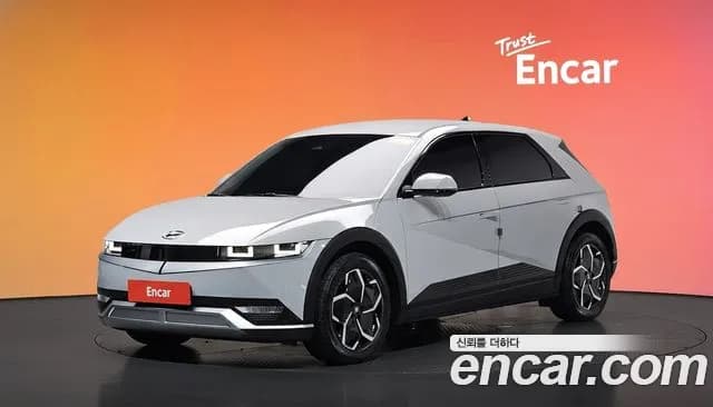 2024 Hyundai Ioniq 5 Standard Sold VIN KMHKN81BFRU267476 – interior seats 2024 Hyundai Ioniq 5 Standard Sold VIN KMHKN81BFRU267476 – interior seats