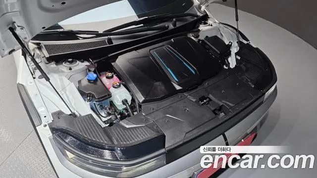 2024 Hyundai Ioniq 5 Long range Sold VIN KMHKN81EFRU235586 – interior seats 2024 Hyundai Ioniq 5 Long range Sold VIN KMHKN81EFRU235586 – interior seats