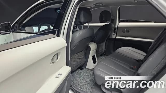 2024 Hyundai Ioniq 5 Long range Sold VIN KMHKN81EFRU261945 – exterior detail 2024 Hyundai Ioniq 5 Long range Sold VIN KMHKN81EFRU261945 – exterior detail
