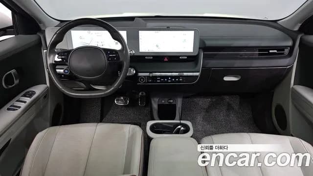 2022 Hyundai Ioniq 5 Long range Sold VIN KMHKR81AFNU012537 – interior seats 2022 Hyundai Ioniq 5 Long range Sold VIN KMHKR81AFNU012537 – interior seats