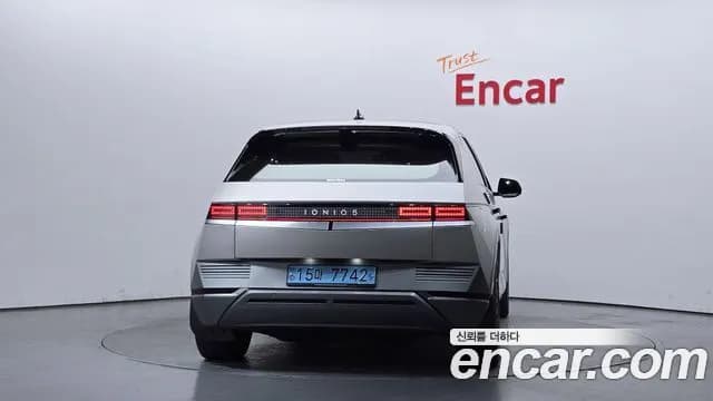 2022 Hyundai Ioniq 5 Long range Sold VIN KMHKR81AFNU021027 – rear exterior 2022 Hyundai Ioniq 5 Long range Sold VIN KMHKR81AFNU021027 – rear exterior