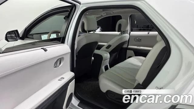 2022 Hyundai Ioniq 5 Long range Sold VIN KMHKR81AFNU046054 – interior seats 2022 Hyundai Ioniq 5 Long range Sold VIN KMHKR81AFNU046054 – interior seats