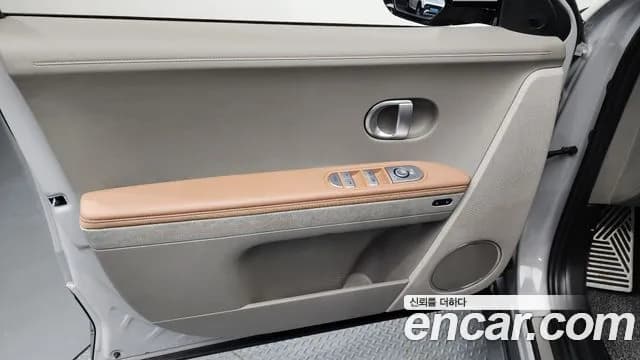 2022 Hyundai Ioniq 5 Long range Sold VIN KMHKR81AFNU072002 – side profile 2022 Hyundai Ioniq 5 Long range Sold VIN KMHKR81AFNU072002 – side profile