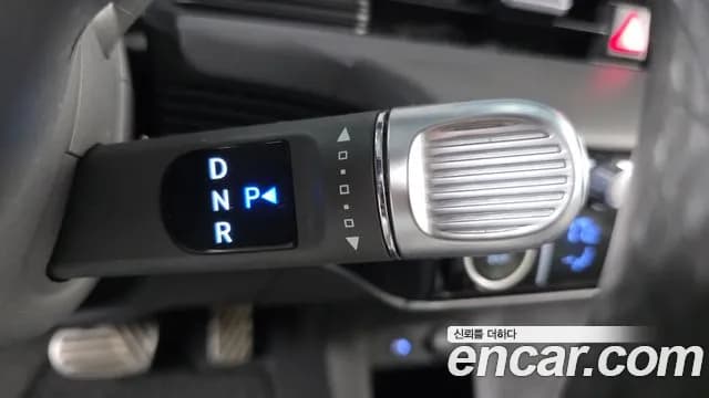 2022 Hyundai Ioniq 5 Long range Sold VIN KMHKR81AFNU078365 – interior seats 2022 Hyundai Ioniq 5 Long range Sold VIN KMHKR81AFNU078365 – interior seats