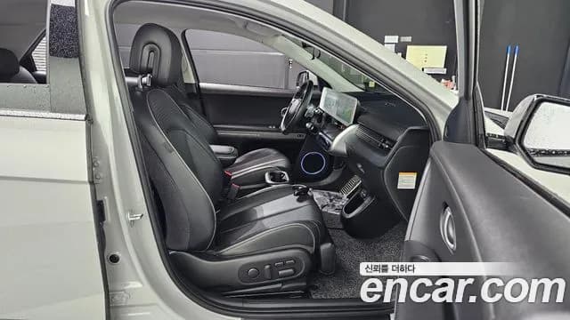 2022 Hyundai Ioniq 5 Long range Sold VIN KMHKR81AFNU095171 – interior seats 2022 Hyundai Ioniq 5 Long range Sold VIN KMHKR81AFNU095171 – interior seats