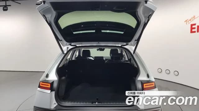 2022 Hyundai Ioniq 5 Long Range AWD Sold VIN KMHKR81CPNU080369 – trunk area 2022 Hyundai Ioniq 5 Long Range AWD Sold VIN KMHKR81CPNU080369 – trunk area