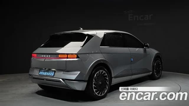 2022 Hyundai Ioniq 5 Long Range AWD Sold VIN KMHKR81CPNU085705 – interior seats 2022 Hyundai Ioniq 5 Long Range AWD Sold VIN KMHKR81CPNU085705 – interior seats